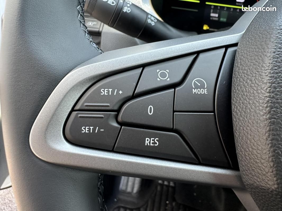 Dacia Duster Mild Hybrid 130 Journey (image 9)