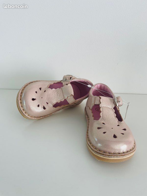 Salomé cuir taille 20 rose brillante (image 3)