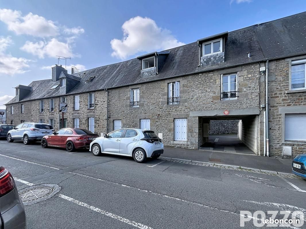 Immeuble 8 pièces 185 m² · à Villedieu-les-Poêles-Rouffigny · 185 m² · 282 500 €