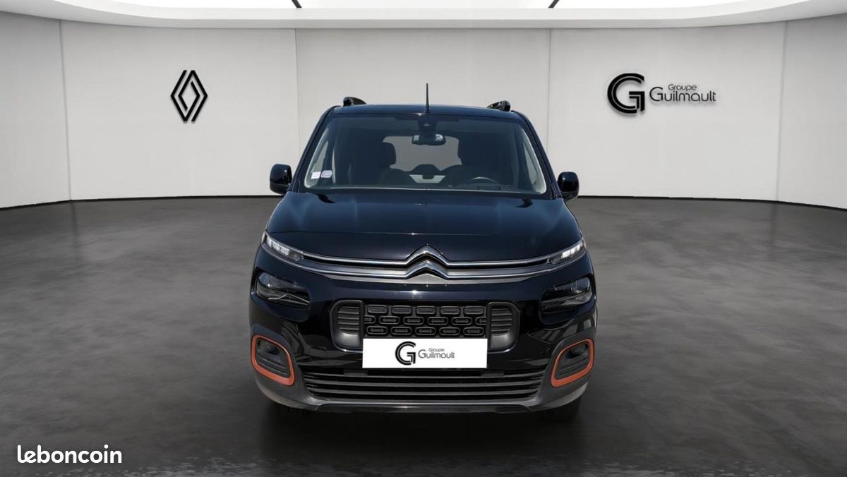 Citroën Berlingo Taille M PureTech 110 S&S BVM6 Shine (image 9)