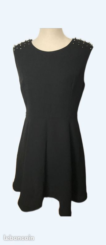 Robe noire neuve Promod (image 1)