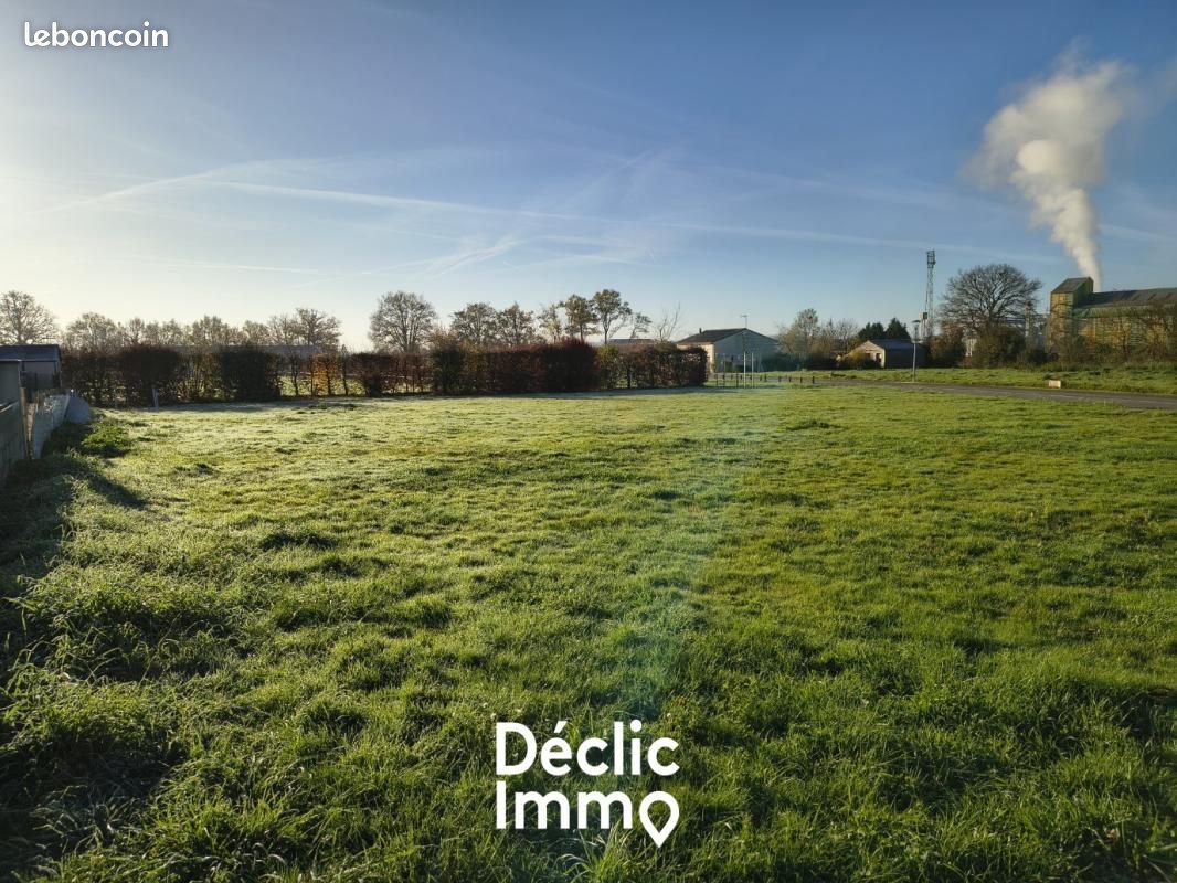 Terrain 1020 m² · à Vausseroux · 23 000 €