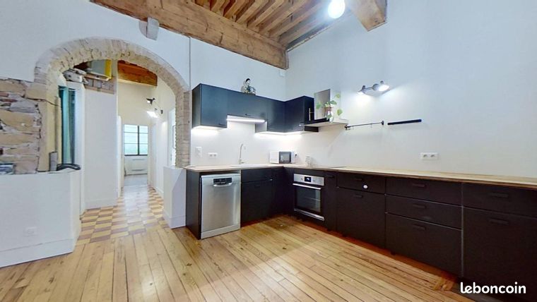 Appartement 2 pièces 67 m² — 15