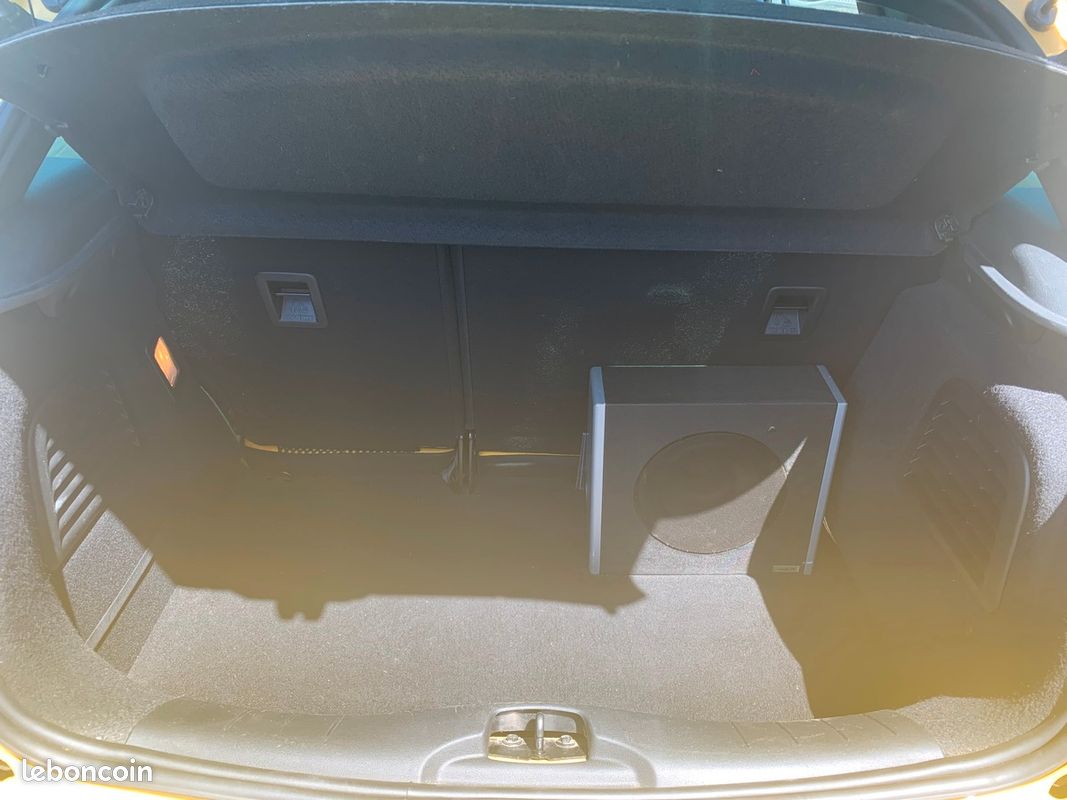 DS DS 3 110 ch | Sport chic | Régulateur vitesse | Climatisation | Bluetooth | Vitres électriques (image 11)