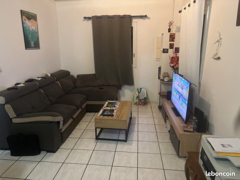 Appartement 3 pièces 80 m² · à Saint-Leu · 80 m² · 950 €