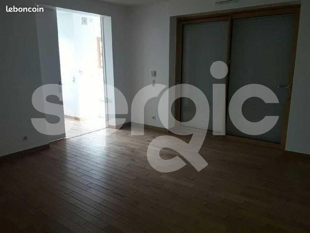 Maison a louer corbeil-essonnes - 5 pièce(s) - 129 m2 - Surfyn