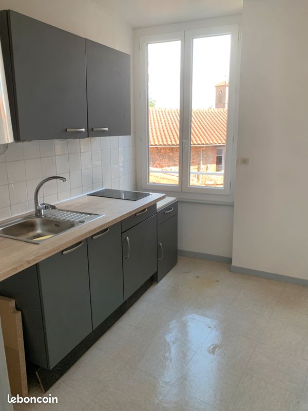 Appartement 2 pièces 37 m² · à Saint-Didier-en-Velay · 37 m² · 360 €