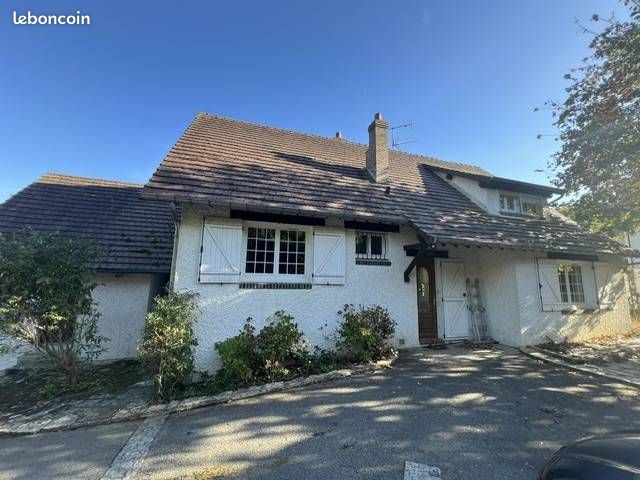 Maison 7 pièces 150 m² · à Épernon · 150 m² · 367 500 €