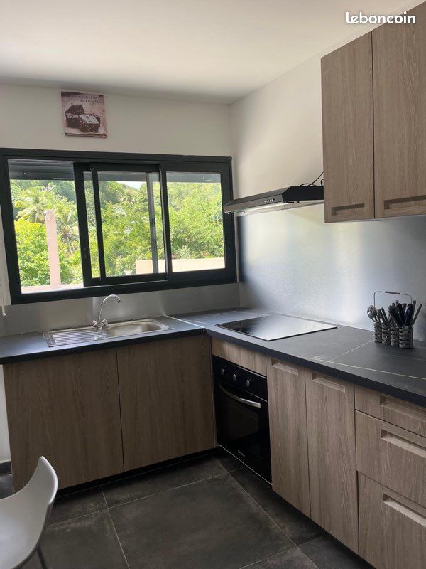 Appartement 2 pièces 30 m² · à Le Gosier · 30 m² · 950 €