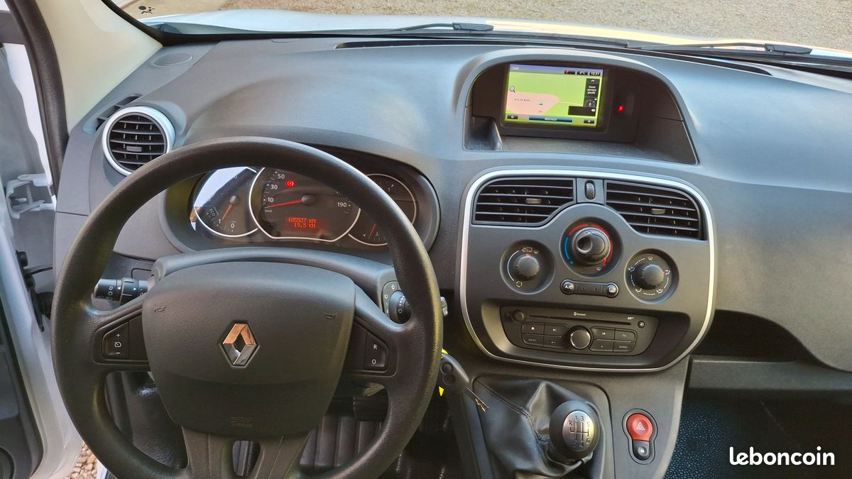 9800HT kangoo blue dci 95 cv rlink ( 3 places , 1ère main ) (image 4)