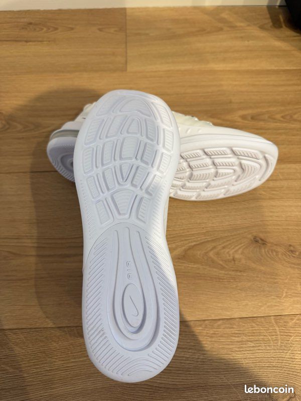 Baskets Nike blanches Axis (image 4)