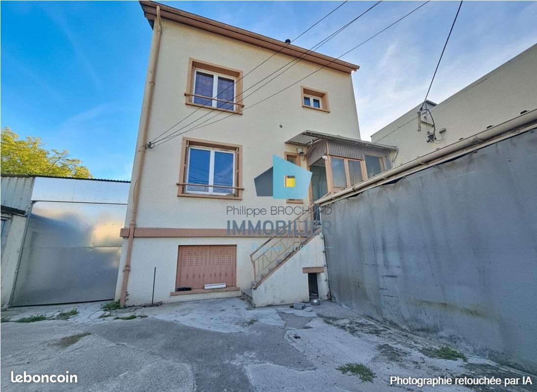 Maison 5 pièces 105 m² · à Bobigny · 105 m² · 325 190 €
