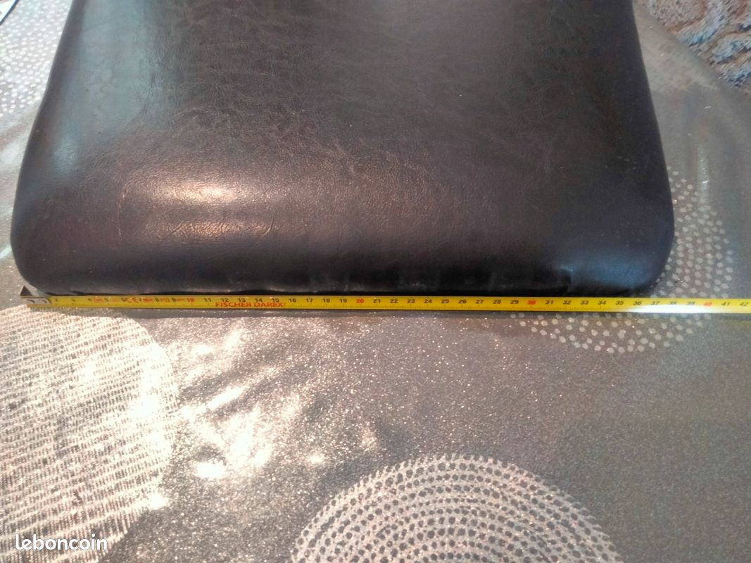 4 dessus de chaise en bois et similicuir matelassé marron (image 8)