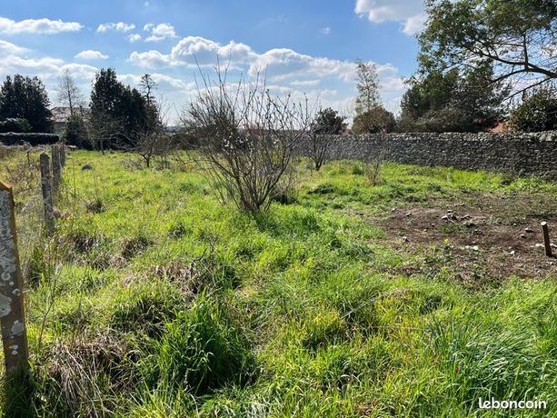 Terrain à bâtir - 1074 m2