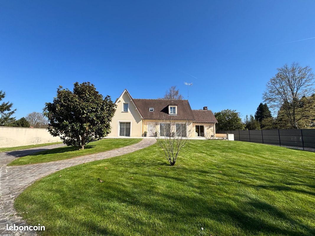 Maison 5 pièces 156 m² · à Milly-la-Forêt · 156 m² · 580 000 €
