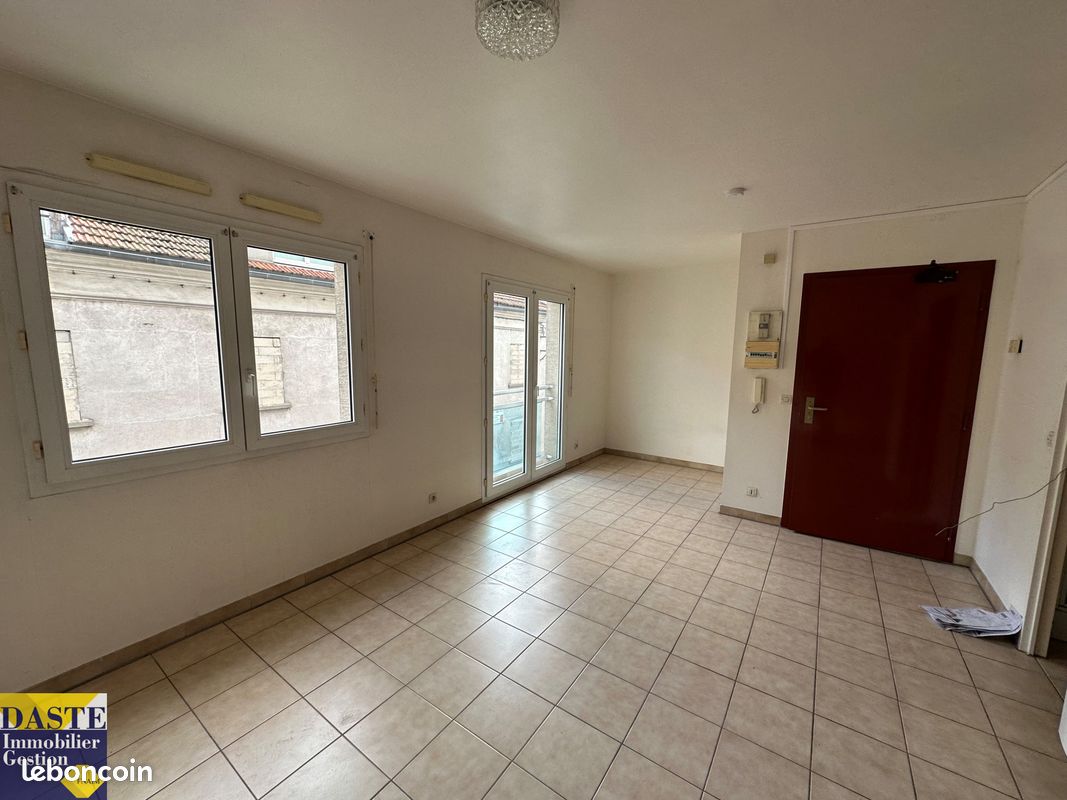 Appartement 1 pièce 28 m² · à Gagny · 28 m² · 650 €/mois