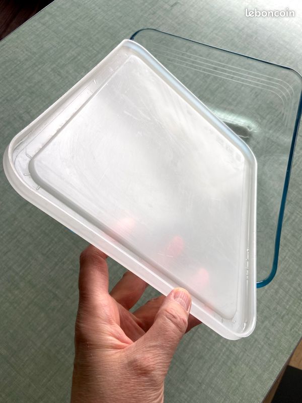 Plat en Pyrex 1,5L avec couvercle NEUF (image 3)