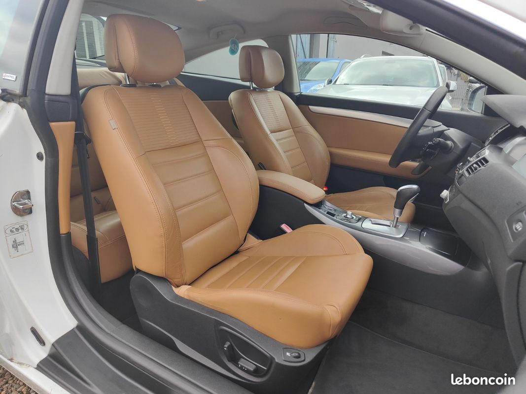 Renault Laguna Coupe GT 3.0 V6 dCi 235 *4Control * BVA * GARANTIE (image 7)