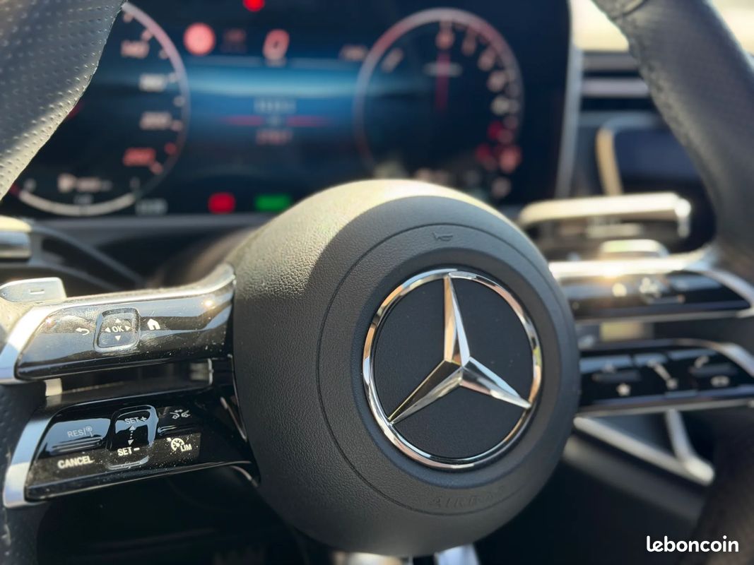 MERCEDES-BENZ Classe E 300de 313CV AMG Line - Toit Ouvrant - Buremester - Suivi complet Mercedes (image 46)