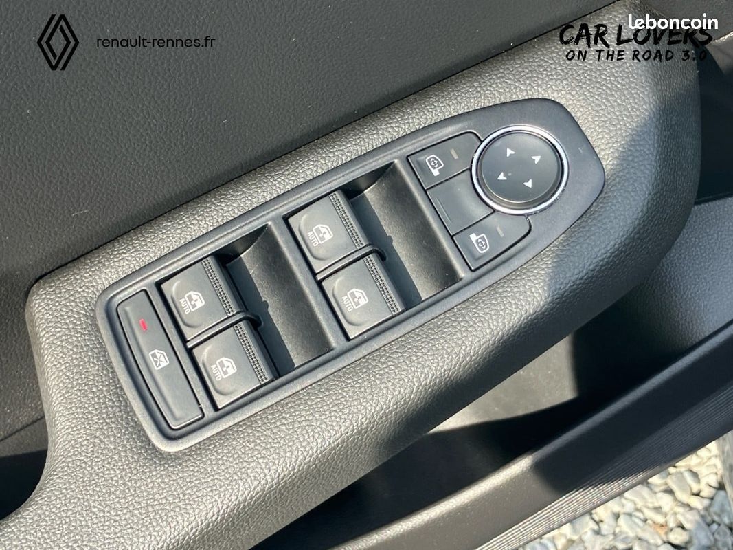 RENAULT Clio E-Tech full hybrid 145 ch GSR2 Evolution (image 12)