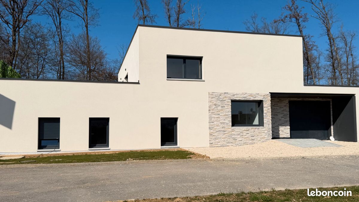 Maison 5 pièces 135 m² · à Geneuille · 135 m² · 465 000 €
