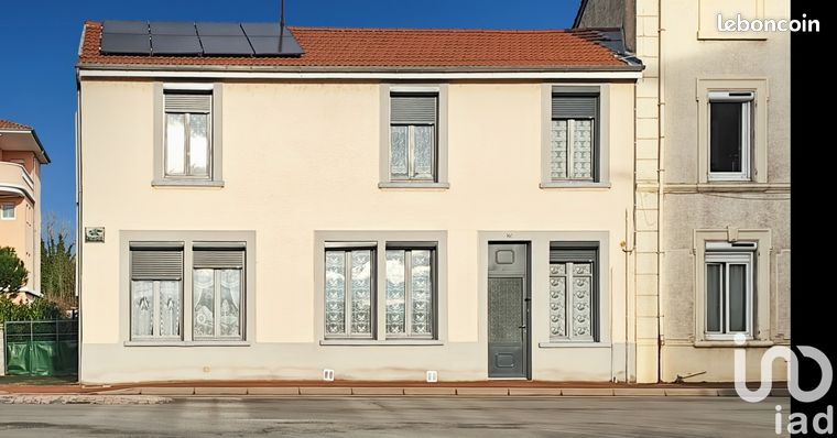 Maison 5 pièces 140 m²