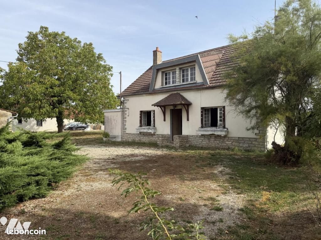 Maison 4 pièces 91 m² · à Aiserey · 91 m² · 243 800 €