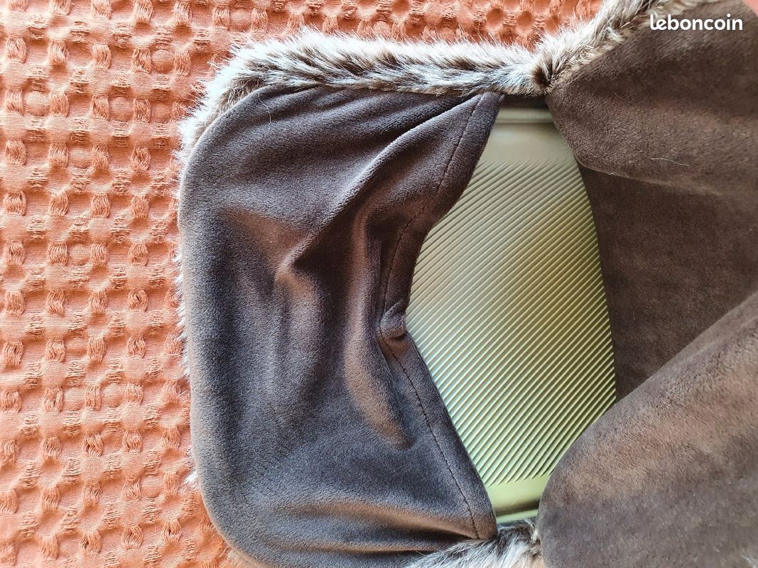 Bouillotte deco neuve en fausse fourrure marque Winter Home (image 3)