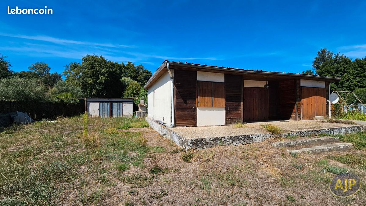 Terrain 1268 m² · à Izon · 1 268 m² · 184 500 €