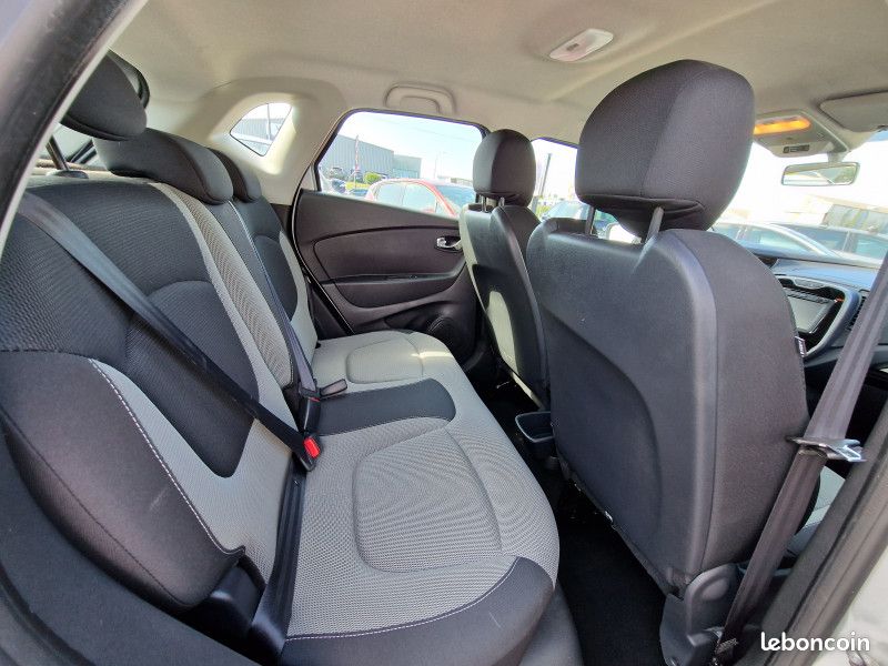 Renault CAPTUR 0.9 TCE 90CH STOP&START ENERGY BUSINESS ECO² EURO6 2016 (image 10)