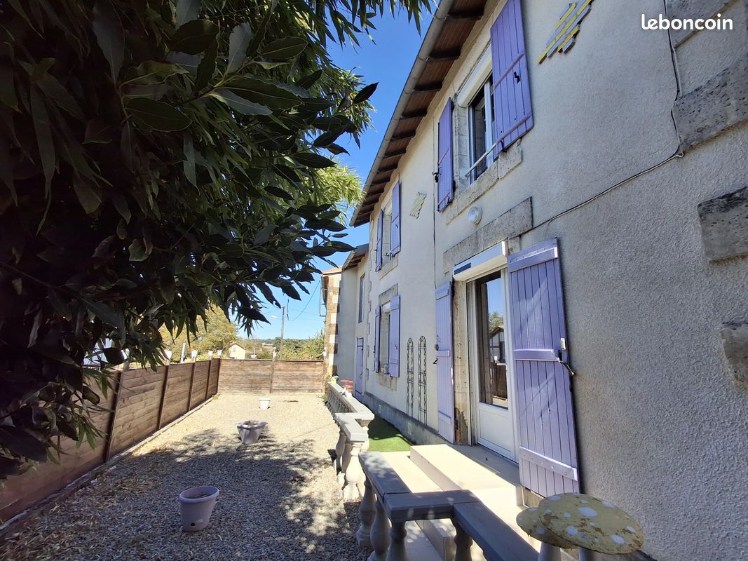 Maison 6 pièces 113 m² · à Availles-Limouzine · 113 m² · 141 700 €