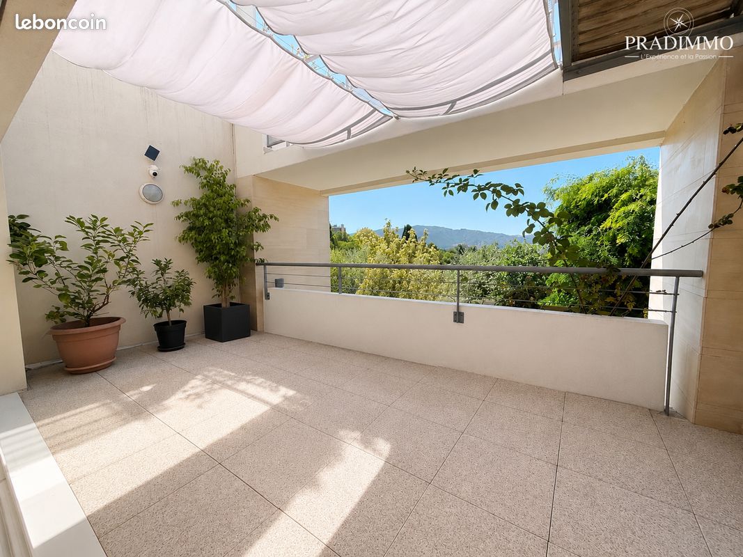Appartement 5 pièces 98 m² · à Marseille · 98 m² · 475 000 €