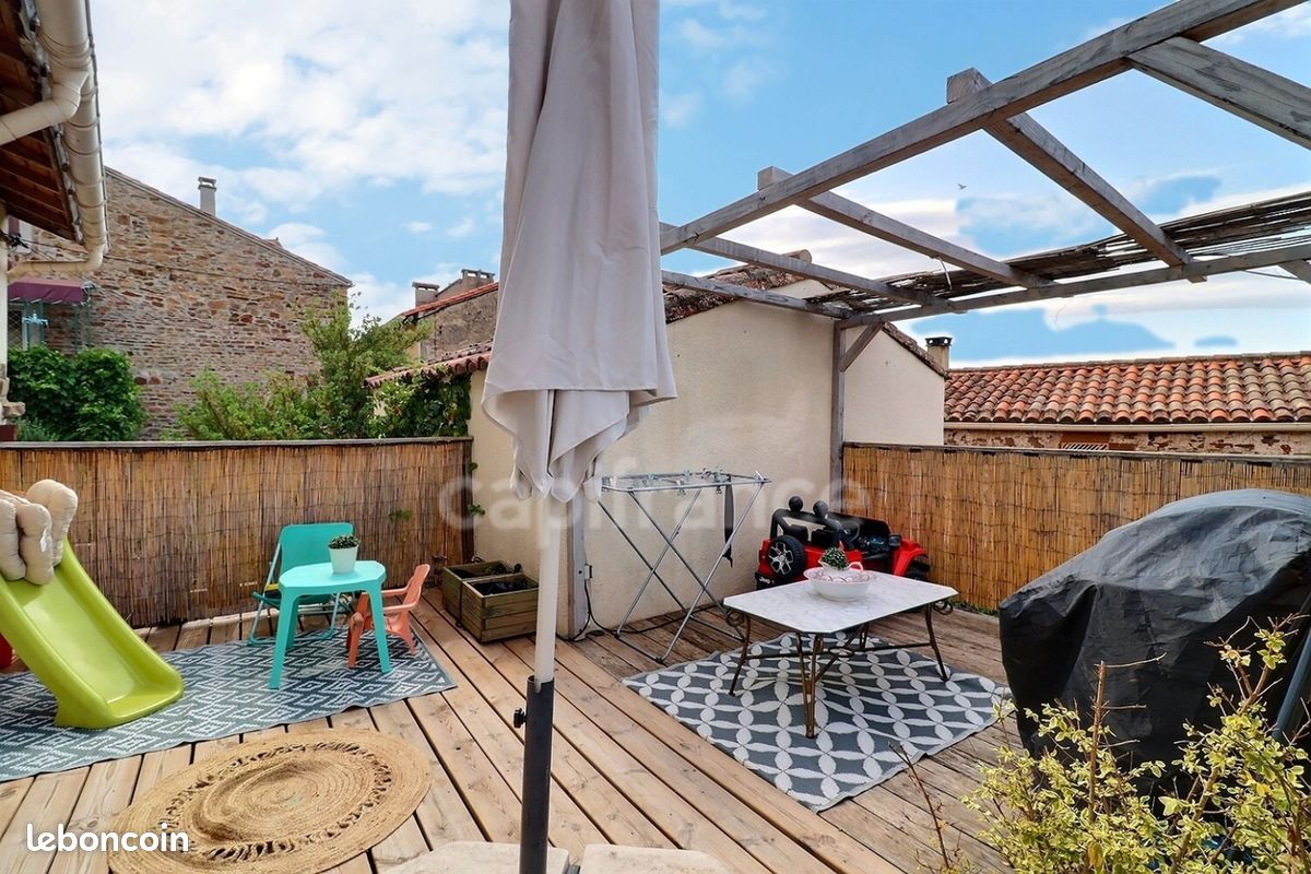 Maison 8 pièces 183 m² · au Bosc · 183 m² · 309 000 €