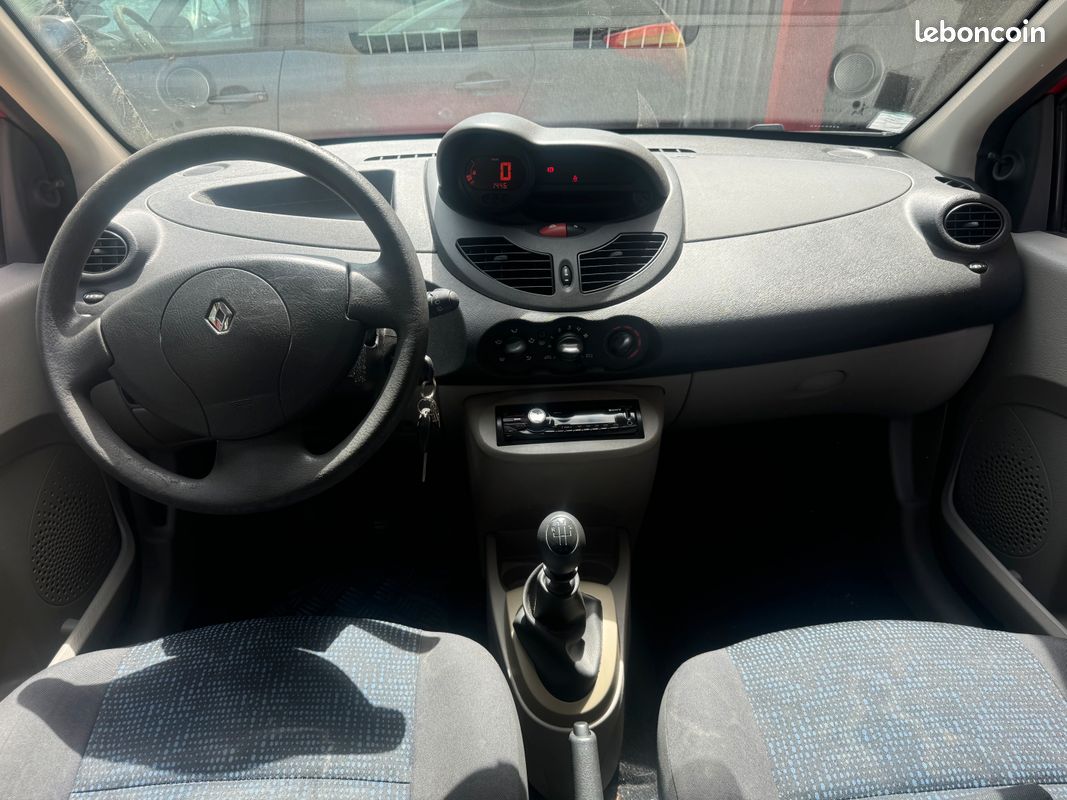 Renault Twingo 1,2 litre 75 cv 16v (image 5)