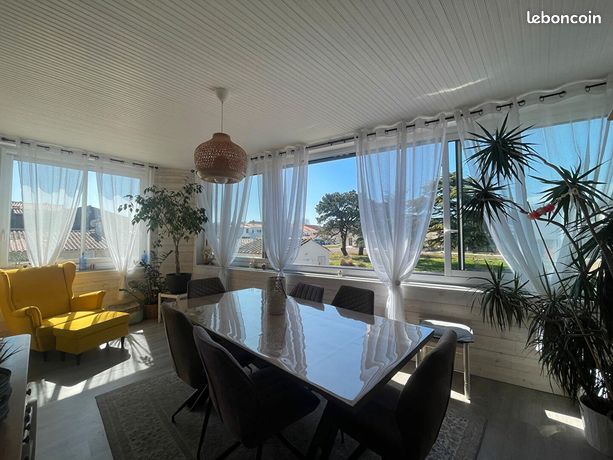 Maison 9 pièces 232 m²