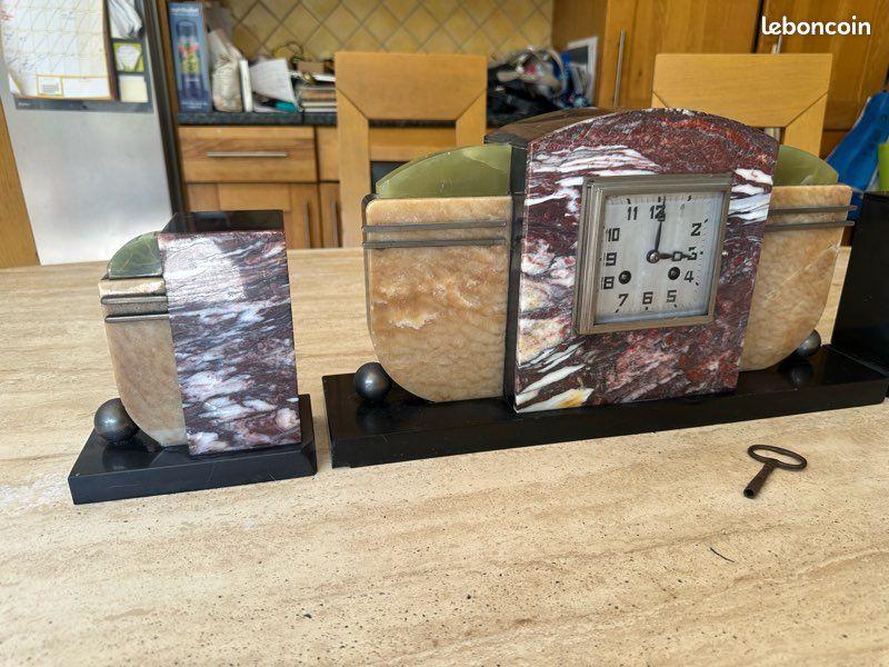 Horloge en marbre décorative fonctionnelle (image 7)