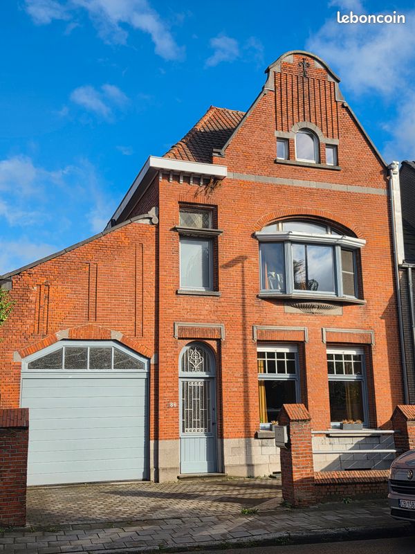 Maison 8 pièces 240 m² · à Wervicq-Sud · 240 m² · 415 000 €