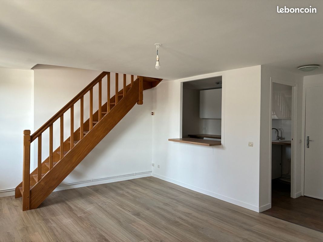 Appartement 2 pièce(s) 41 m²à louer Lisieux