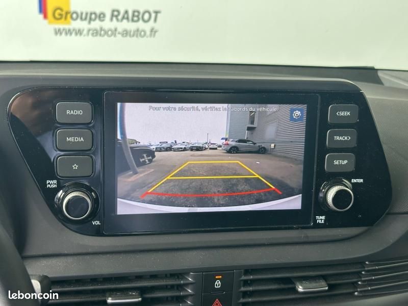 Hyundai i20 1.0 T-GDi 100ch Hybrid Intuitive (image 16)