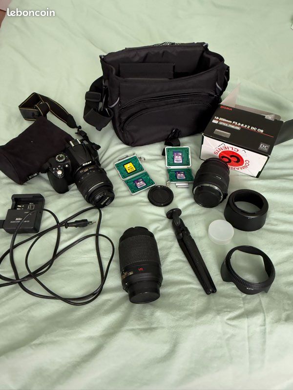 Nikon D5000 Avec Objectif 18-55 Mm VR - Noir - étui Inclus - état Quasi Neuf