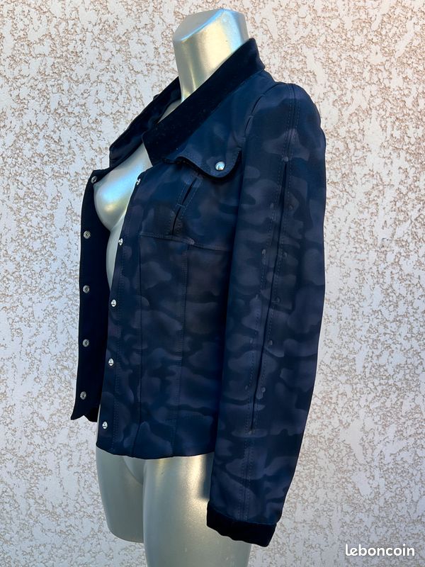 Jolie veste courte HIGH tech taille S ou 36 fr (image 6)