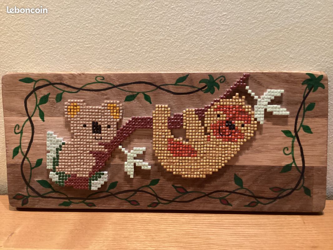 Tableau en mosaique bébé koala et bébé paresseux dans la jungle (image 2)