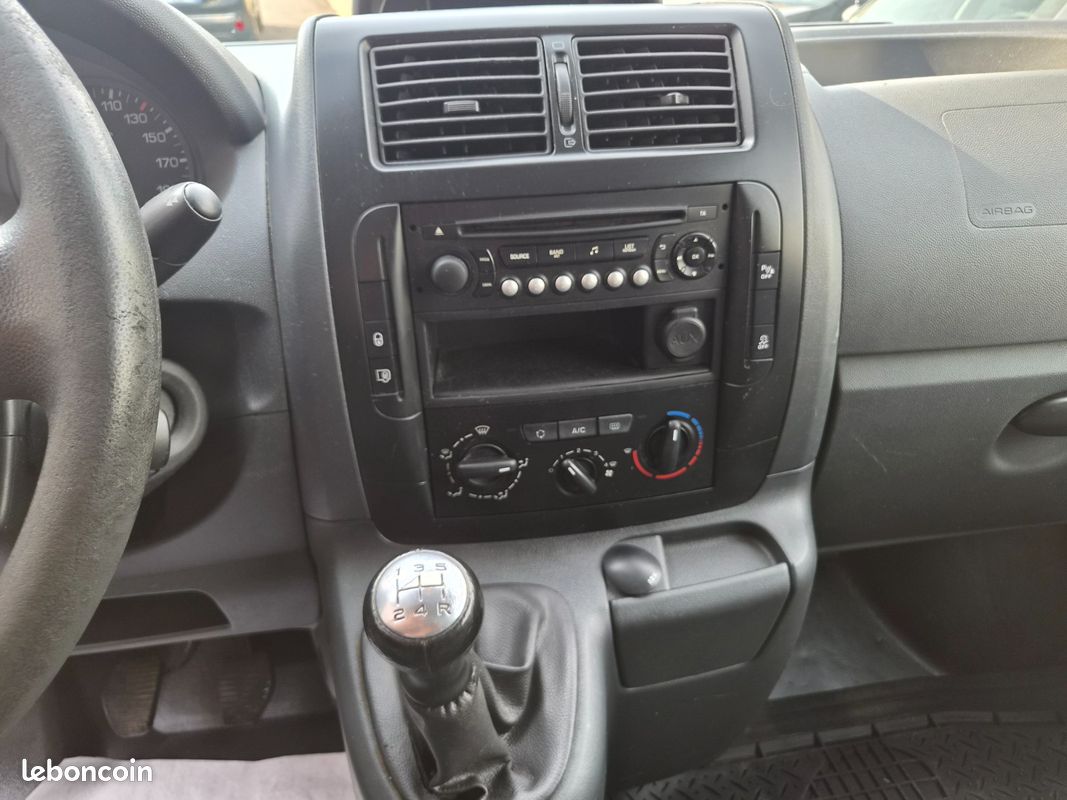 Citroën JUMPY FOURGON Business M (L2) 1,6 hdi 95 cv (image 21)
