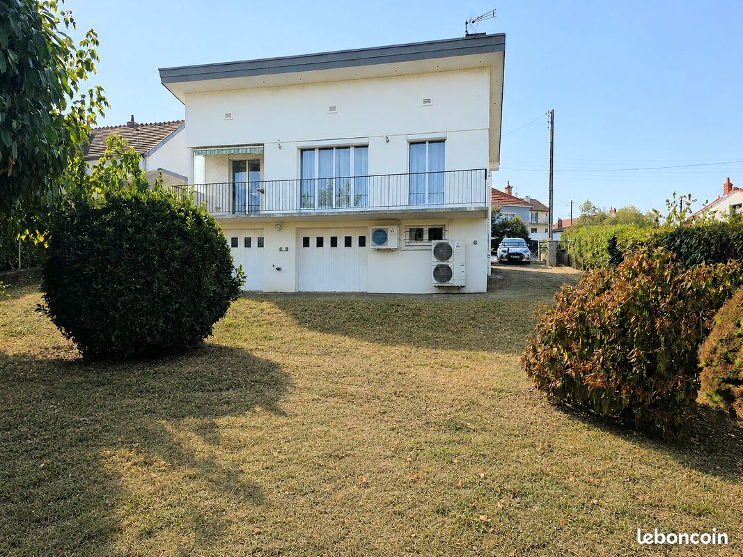 Maison 4 pièces 93 m² · à Montluçon · 93 m² · 125 000 €