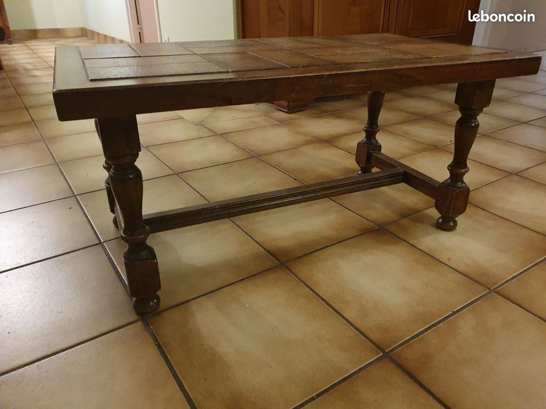 Table de salon bois et carrelage (image 1)