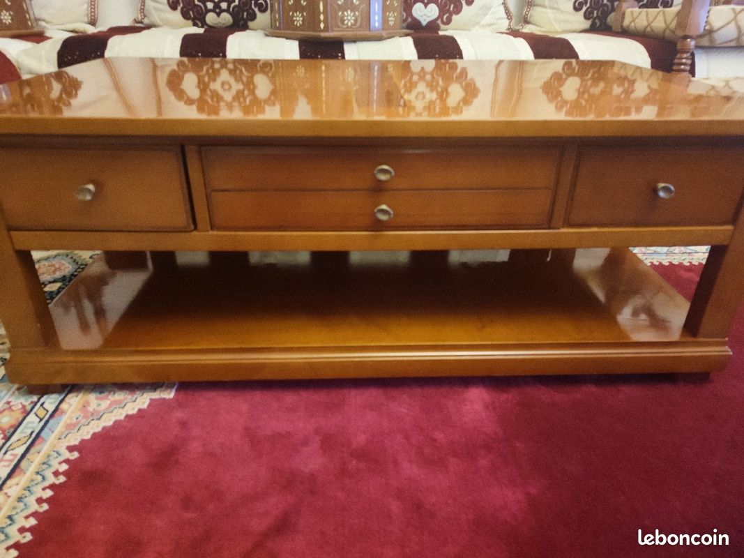 Table en merisier (image 2)