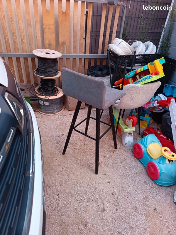 Chaise haute (image 2)