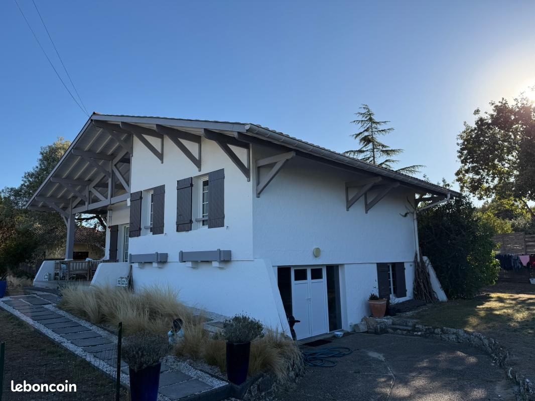 Maison 6 pièces 130 m² · à Gujan-Mestras · 130 m² · 644 800 €