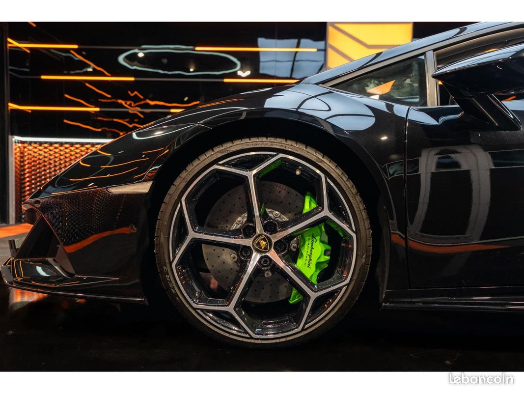 Lamborghini huracan spyder evo spyder 5.2 v10 640 (image 19)