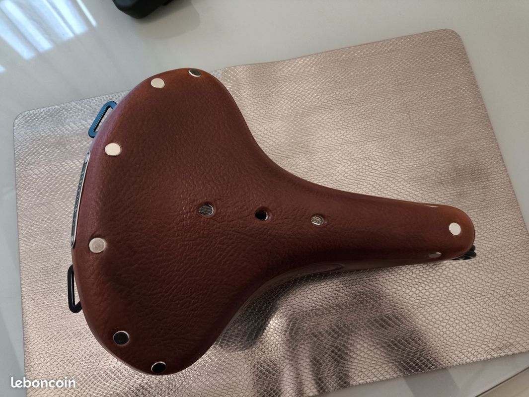 Brooks England Selle vélo B135 double ressort noir